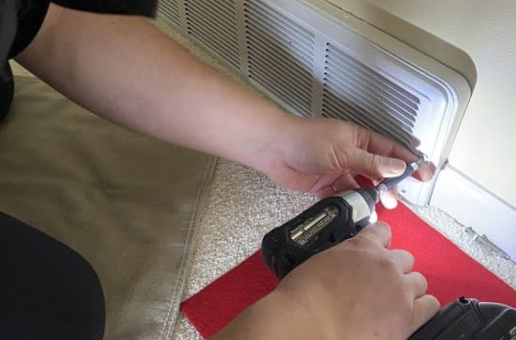 Air Duct Cleaning in Lake Zurich: When Your HVAC System Needs Attention
